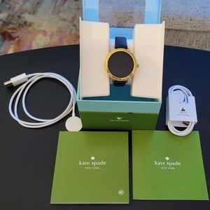 Kate Spade Gold Tone Scallop Ladies Smartwatch w/Box